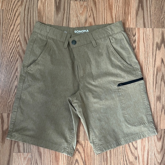 SONOMA – Size 12 Husky Shorts – Boys – Gray & Khaki - Picture 4 of 7